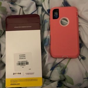 New otterbox phone case, pink lemonade iPhone XR